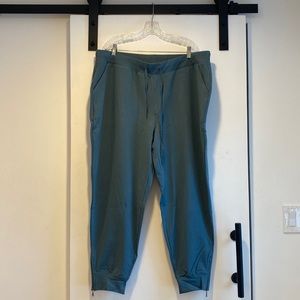 NWT Universal Standard joggers